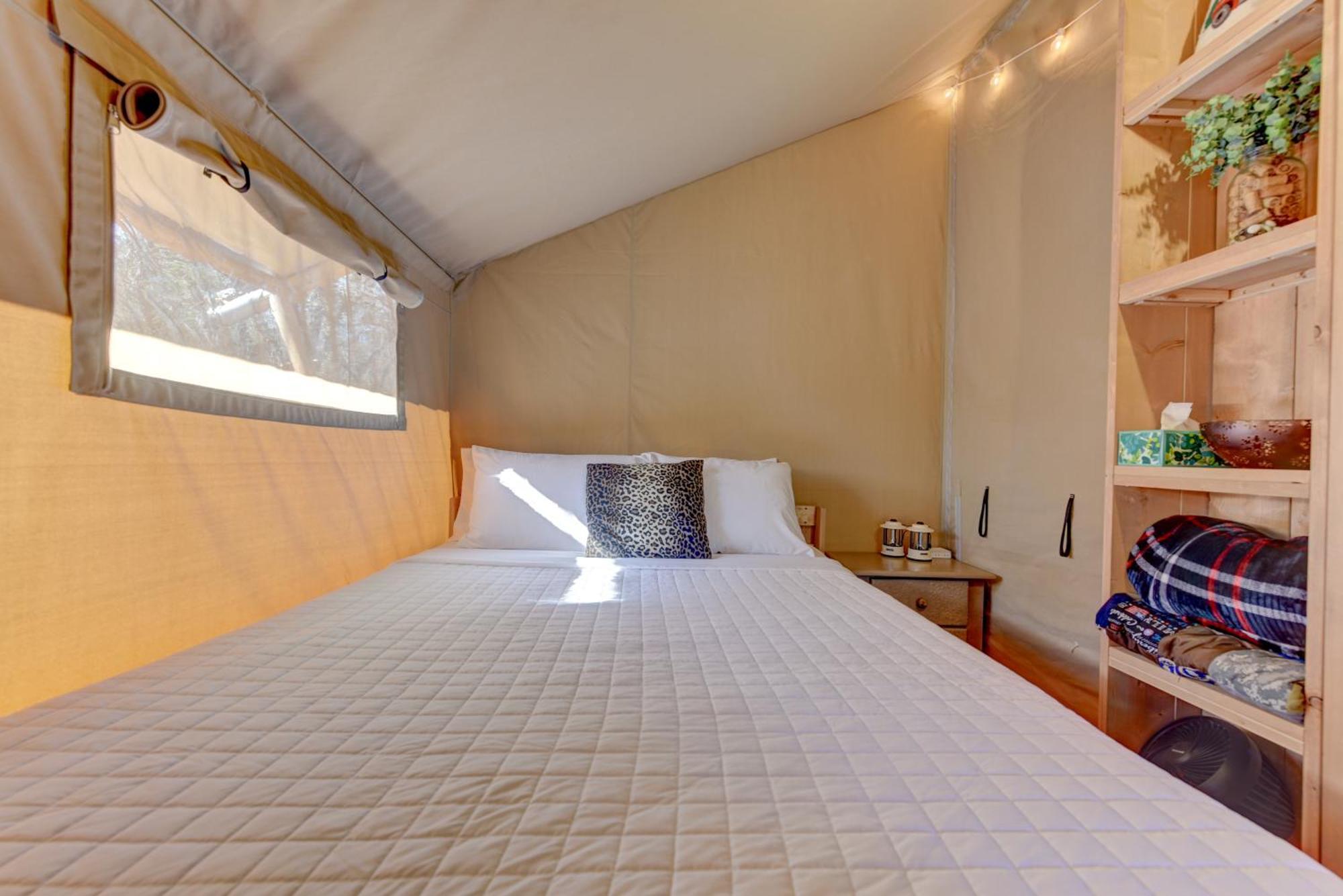 Hotel 12 Fires Luxury Glamping With Heating #1 Johnson City Exteriér fotografie
